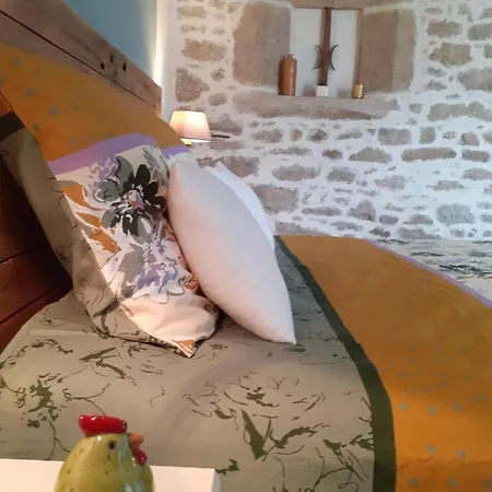 Affittacamere Les Du Couraud Saint-Aubin-des-Ormeaux