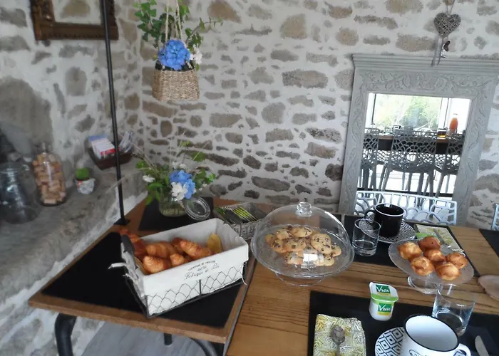 Gasthuis Les Du Couraud Saint-Aubin-des-Ormeaux